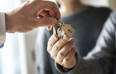 Who Pays for Repairs in a Rented Apartment in the UAE: Tenant or Landlord?