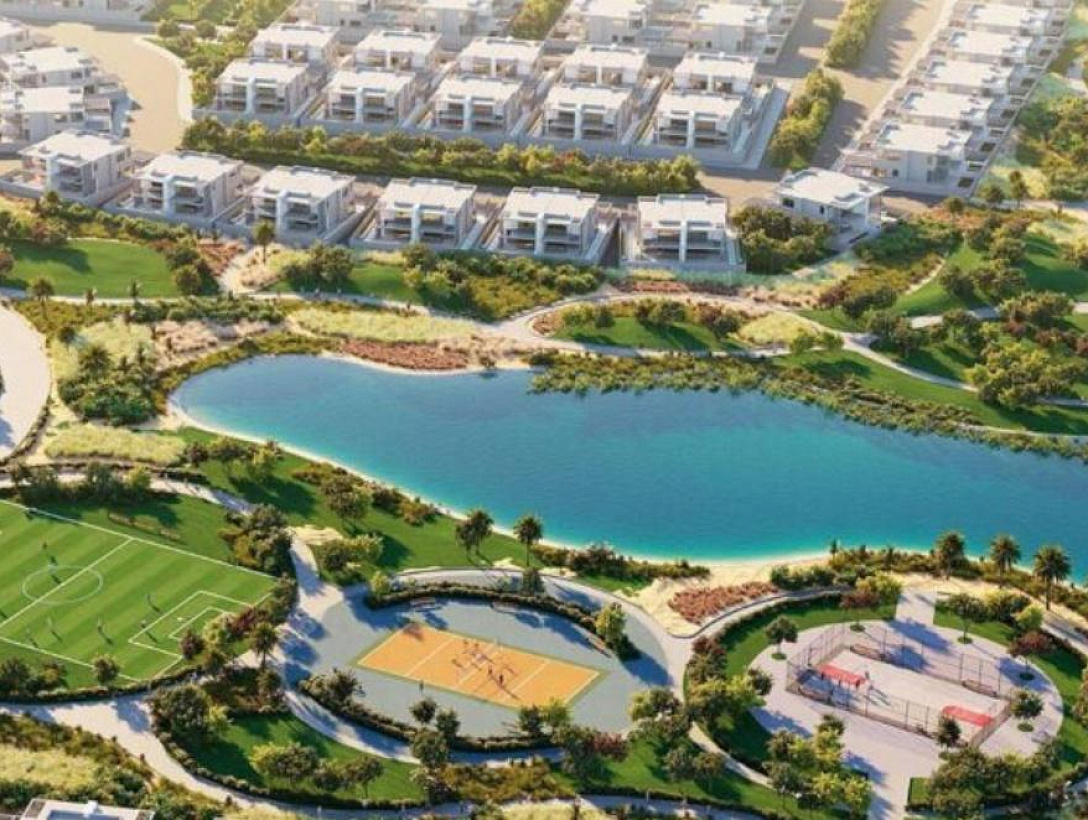 Land in Dubai