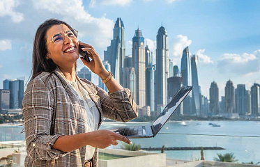 Working in Dubai for Foreign Nationals: How to Find a Job and Build a Career in the UAE