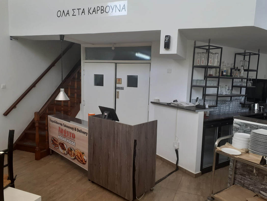 Лицензированный ресторан с низкой арендой в Ларнаке