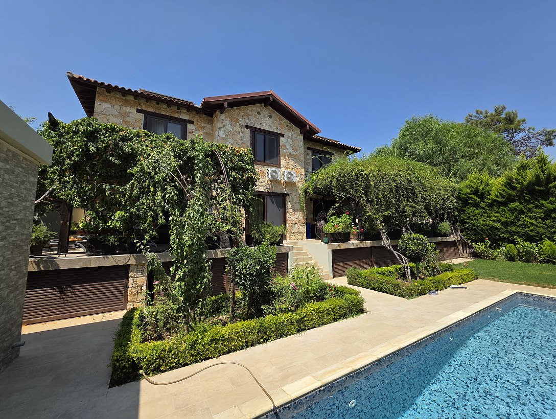 Villa in Limassol