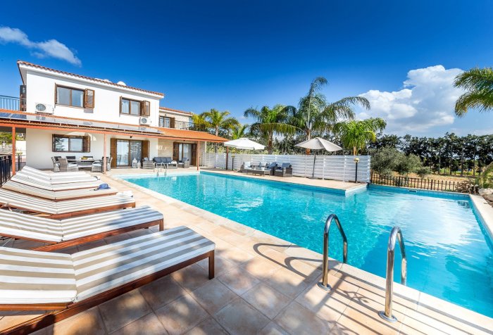 Villa in Paphos